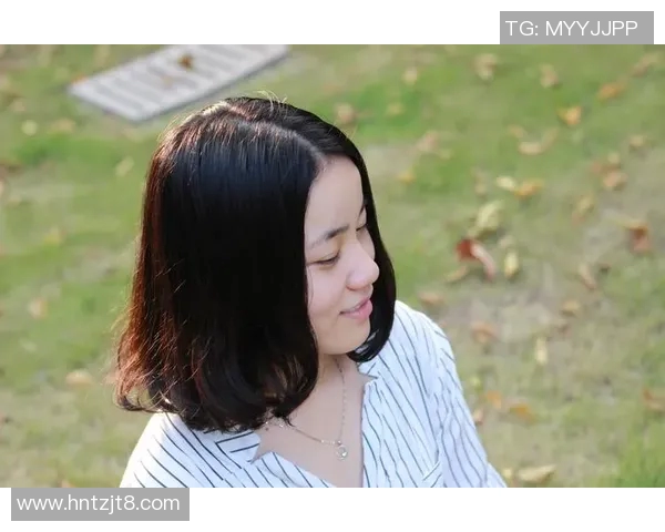 何思雨的成长旅程：从青涩少女到职场精英的蜕变与奋斗